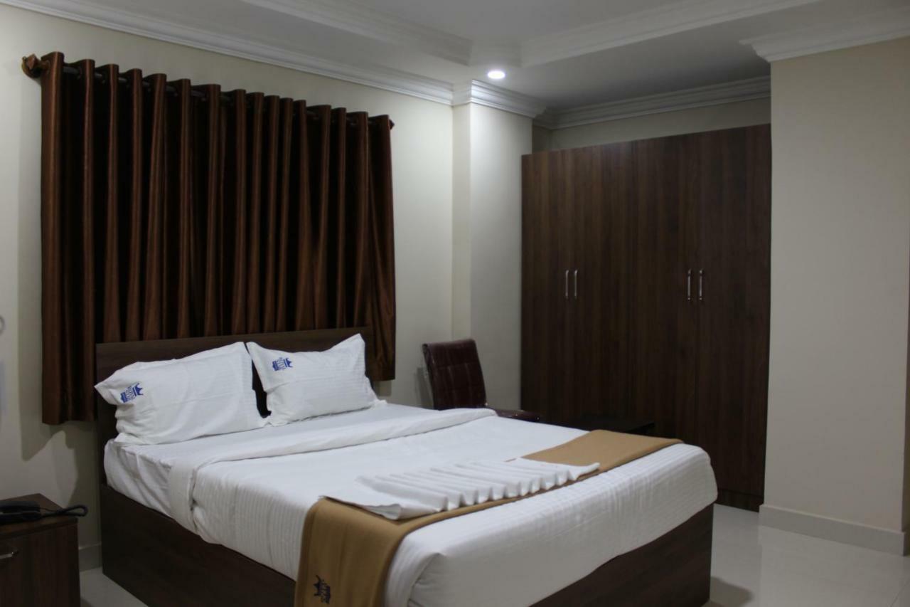 Royal Star Hotels Bengaluru Kültér fotó
